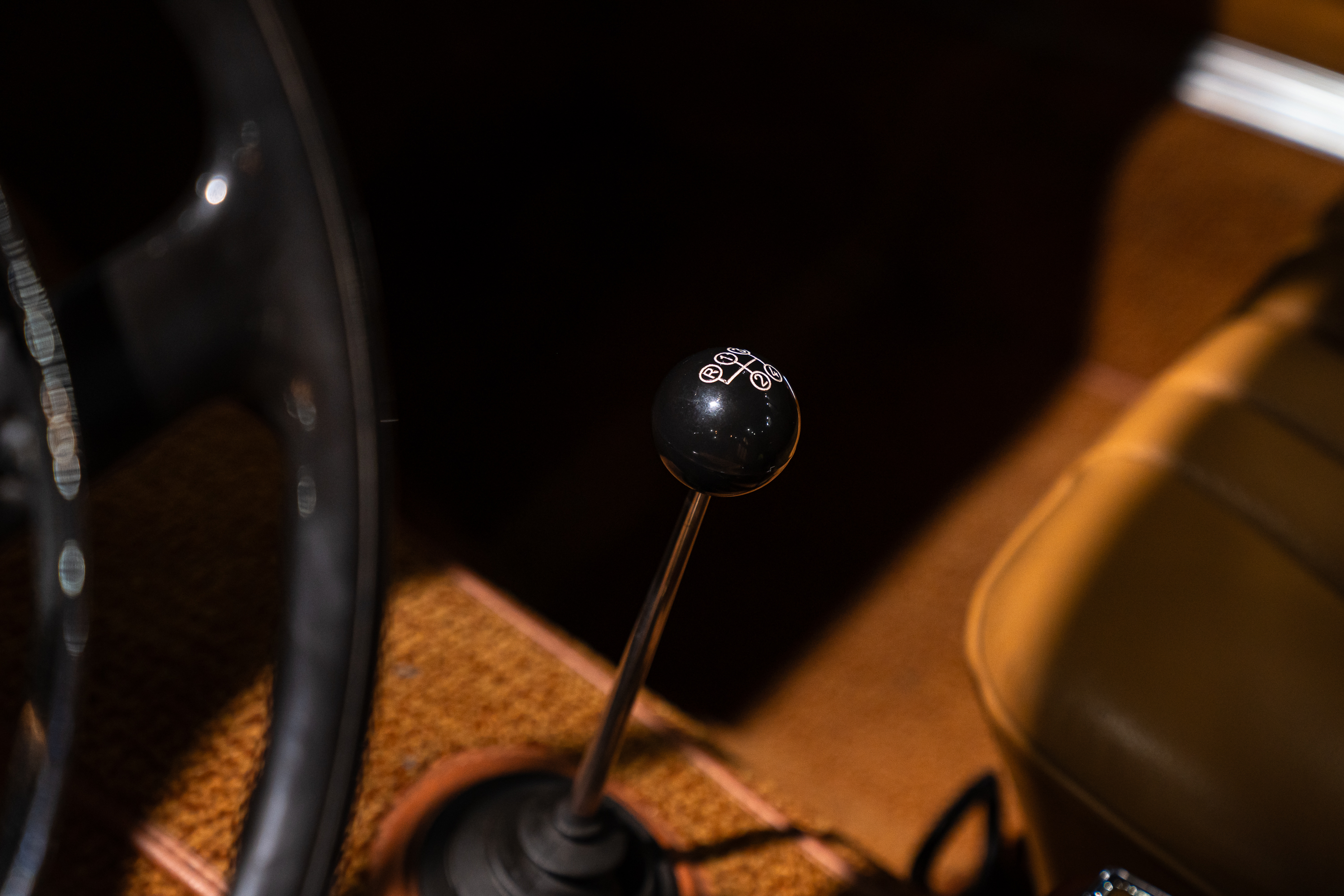 Mercedes 230 SL Pagode media